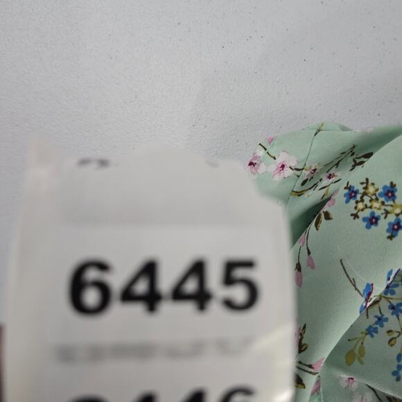 Pleione Women’s Mint Green Floral Short Sleeve Tie Neck Blouse Size M 6445 - Picture 8 of 8